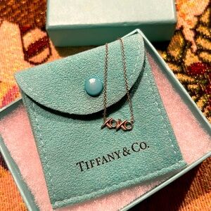 Tiffany xoxo 18 inch necklace sterling silver

The X represents a kiss o hugs
